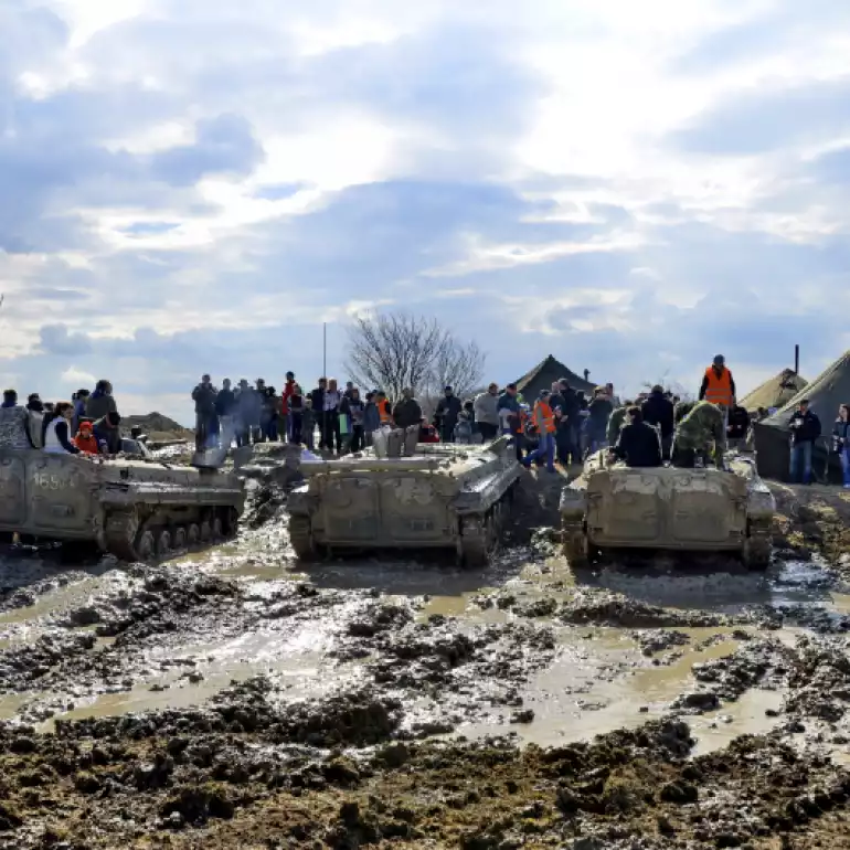 Simply Adventures - Stag Do - Bratislava - Tank Driving