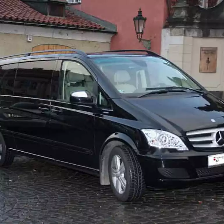 Simply Adventures - Stag Do - Stag Do Warsaw - Airport Transfer